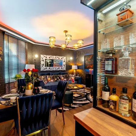 Wonderland Dom Rodzinny * סלאופסק